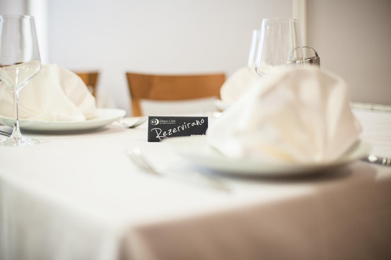 Hotel Pakrac Eksteriør billede